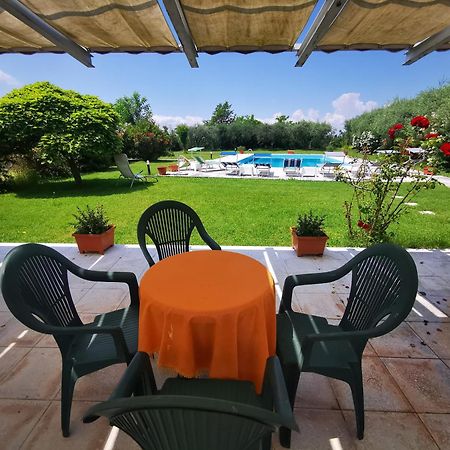 לאזיסה Casa Ghirlanda Con Piscina E Campo Da Tennis מראה חיצוני תמונה