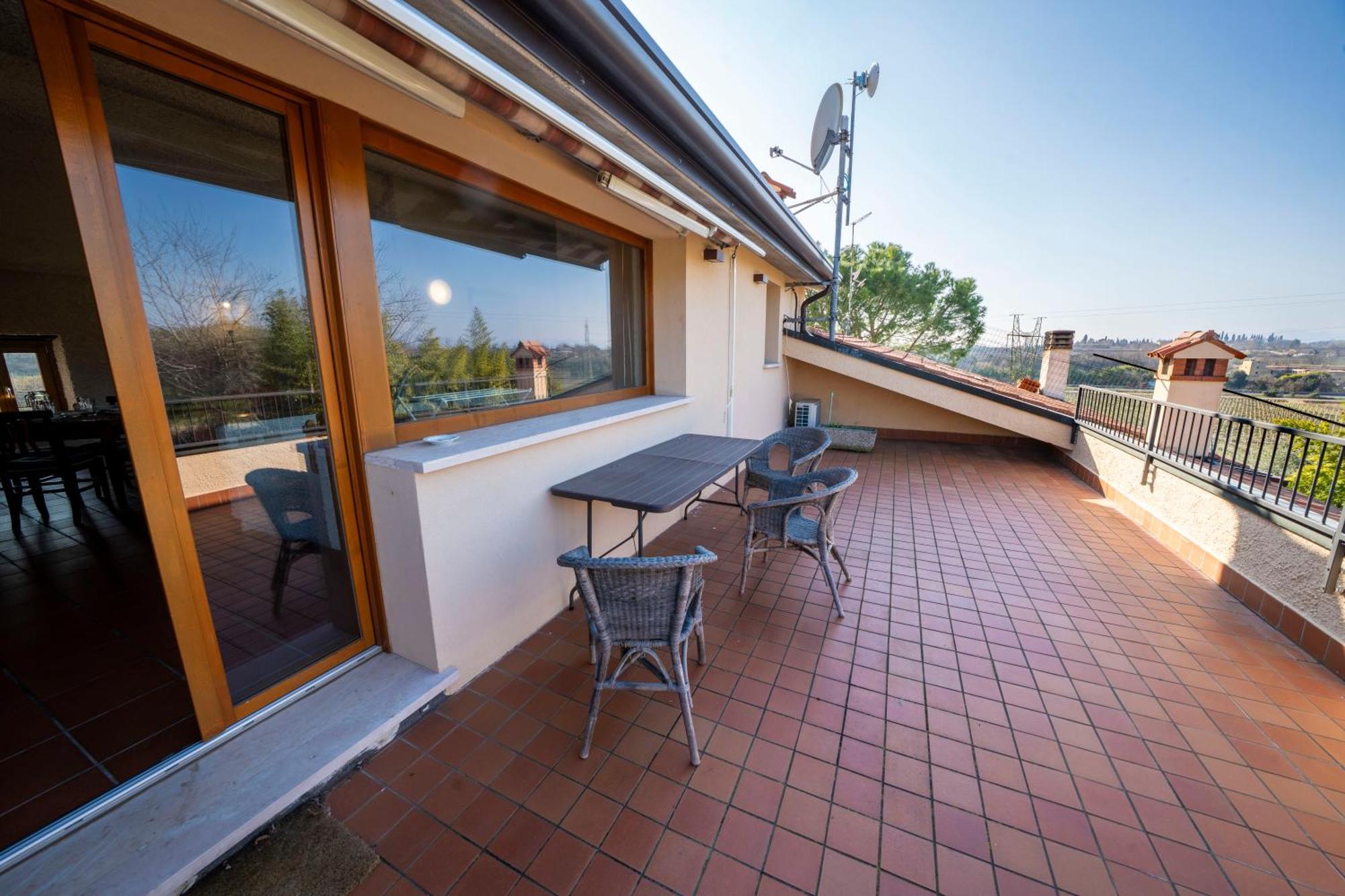 לאזיסה Casa Ghirlanda Con Piscina E Campo Da Tennis מראה חיצוני תמונה