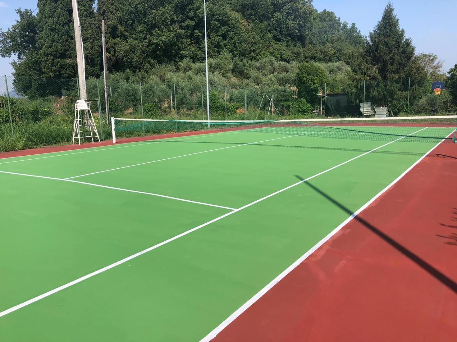 לאזיסה Casa Ghirlanda Con Piscina E Campo Da Tennis מראה חיצוני תמונה