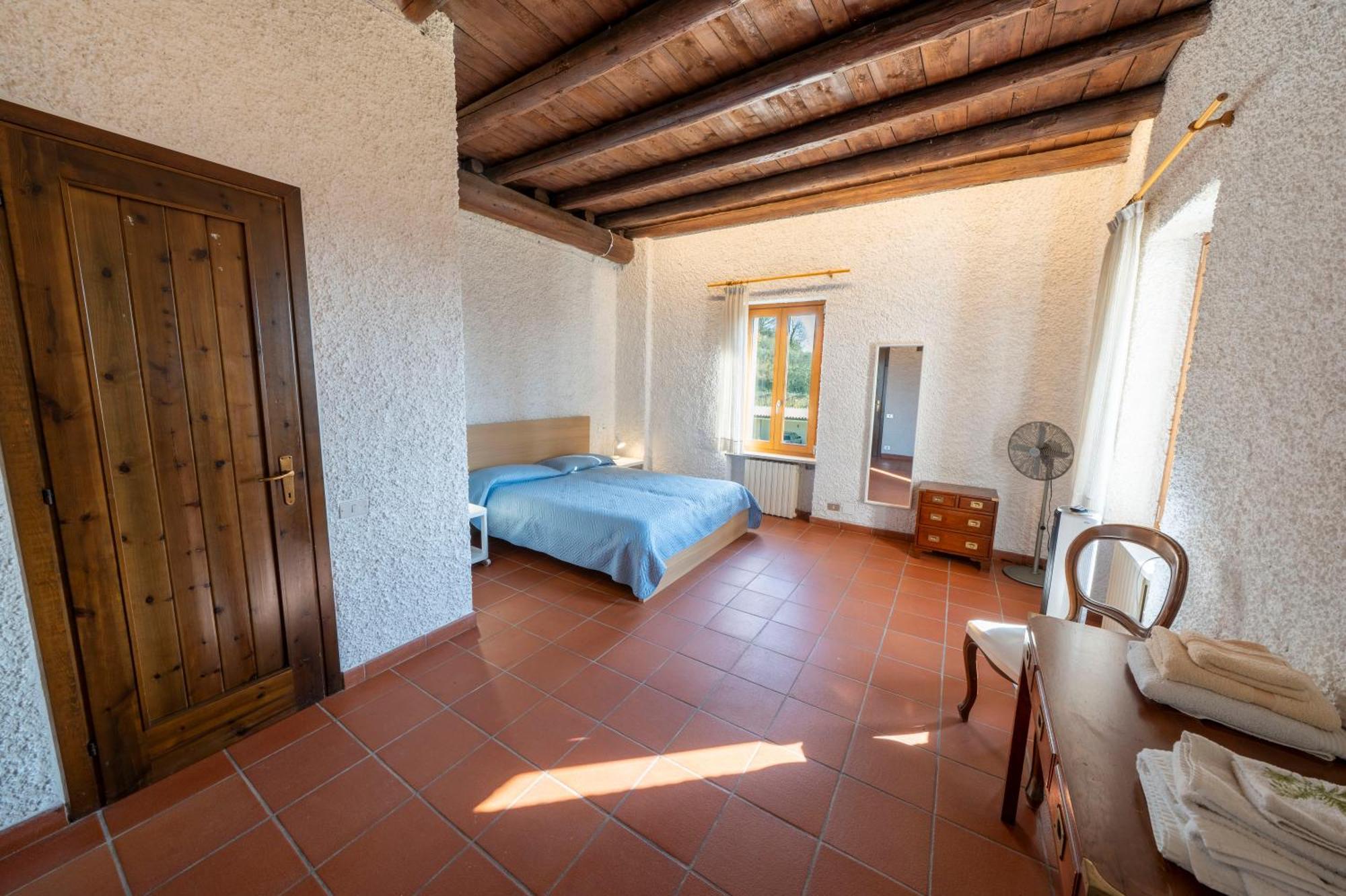 לאזיסה Casa Ghirlanda Con Piscina E Campo Da Tennis מראה חיצוני תמונה