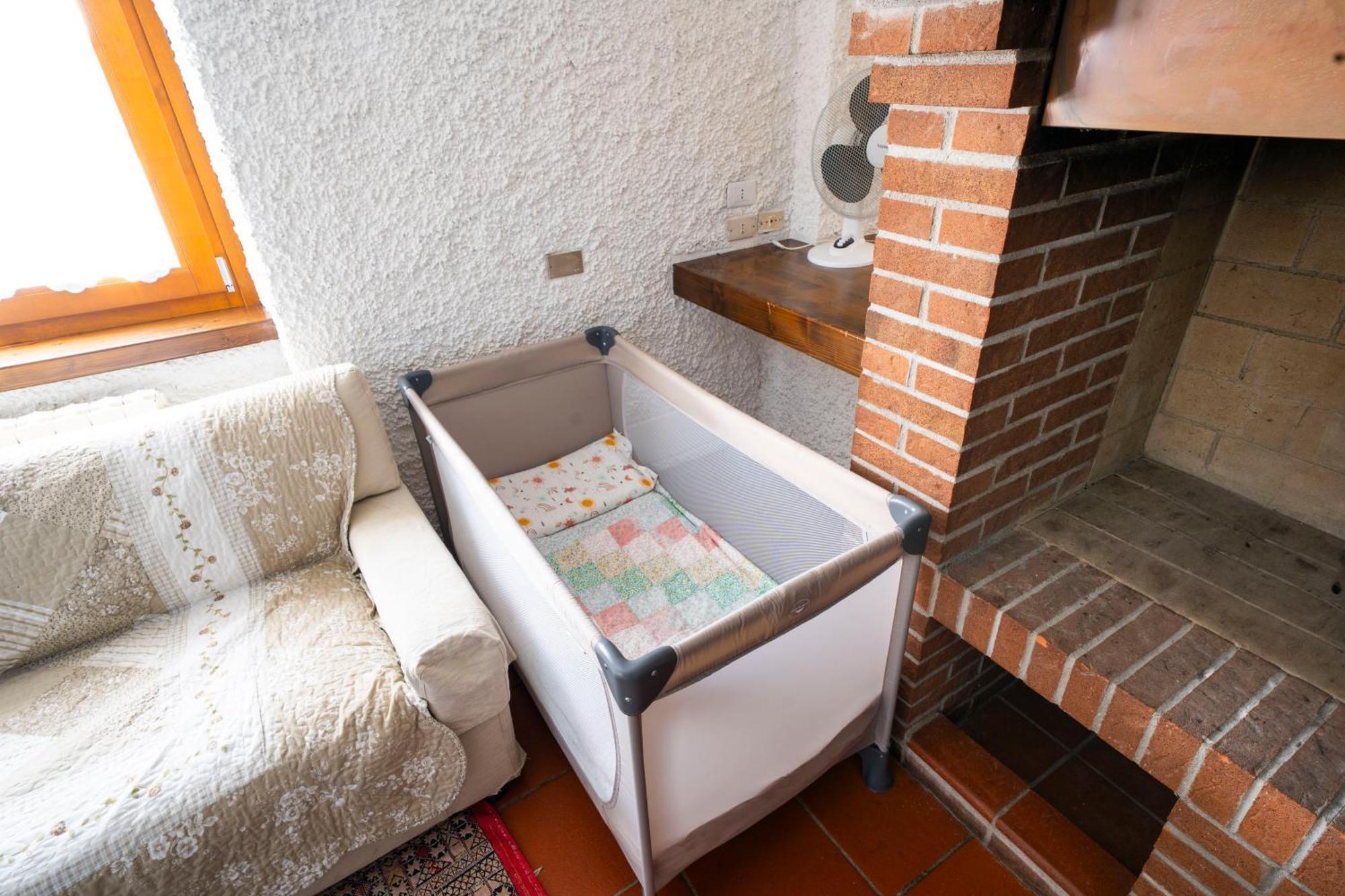 לאזיסה Casa Ghirlanda Con Piscina E Campo Da Tennis מראה חיצוני תמונה