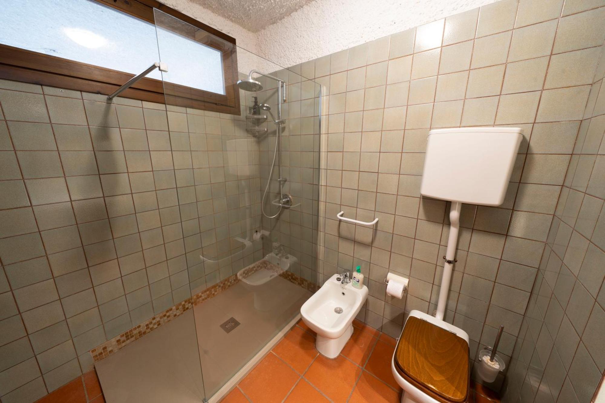 לאזיסה Casa Ghirlanda Con Piscina E Campo Da Tennis מראה חיצוני תמונה